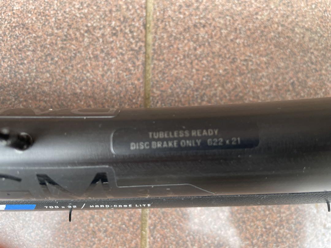 Trek domane al2 ホイール タイヤ ブレーキパッド チューブ付き