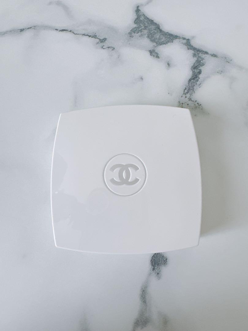 CHANEL シャネル ルブラン コンパクト ラディアンス ファンデーション