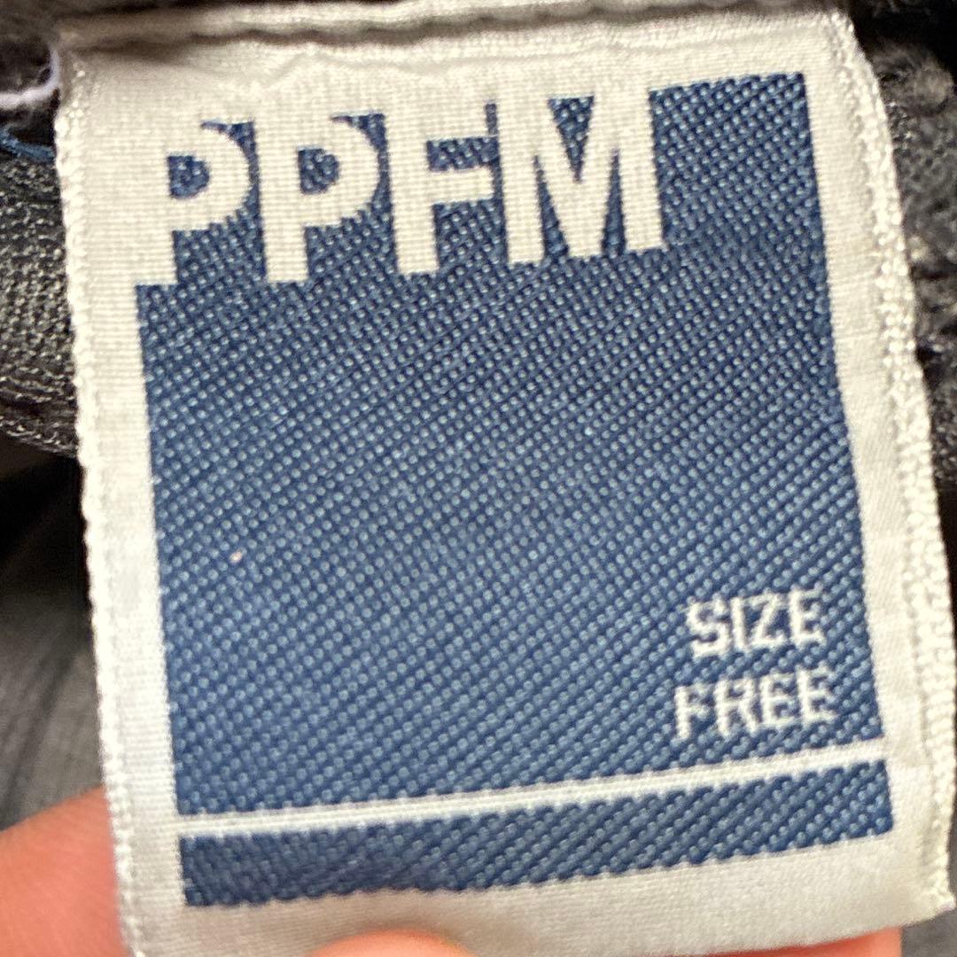 ユニークデザイン ダークグレー