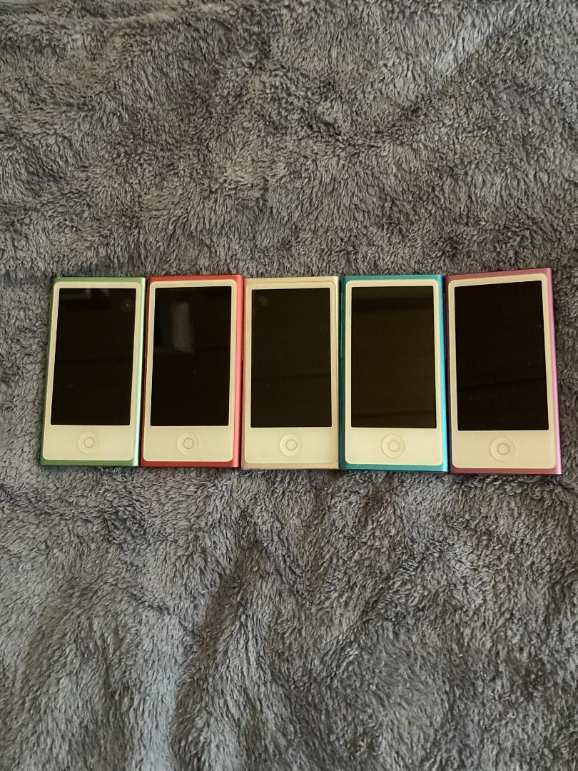 ipod nano 第7世代　16GB 5色セット