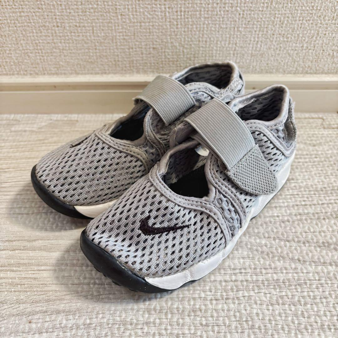 美品】Nike エアリフト リトルキッズシューズ 子供サンダル 23cm