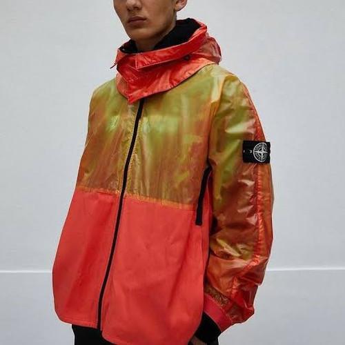 STONE ISLAND 22ss HEAT REACTIVE LAMYラグラン