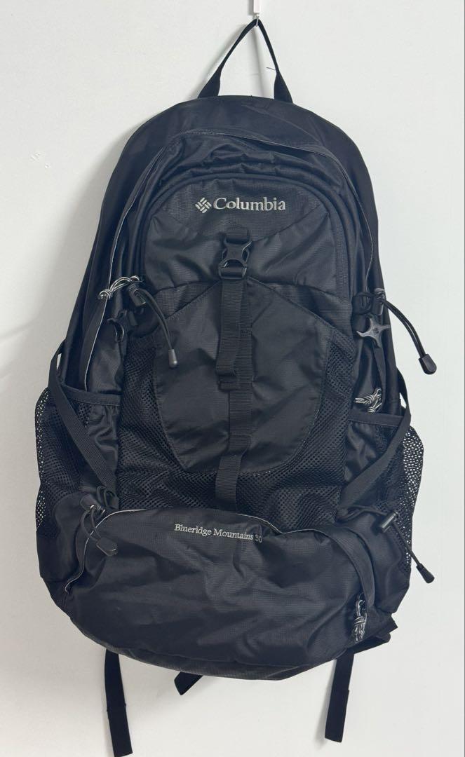 【美品】Columbia ブラック リュック 30L バックパック