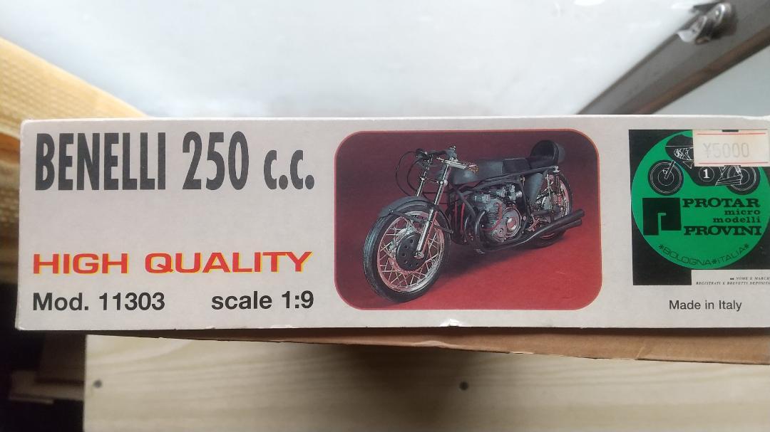 Protar 1/9 Benelli 250㏄ プラモデルキット オートバイ・バイク