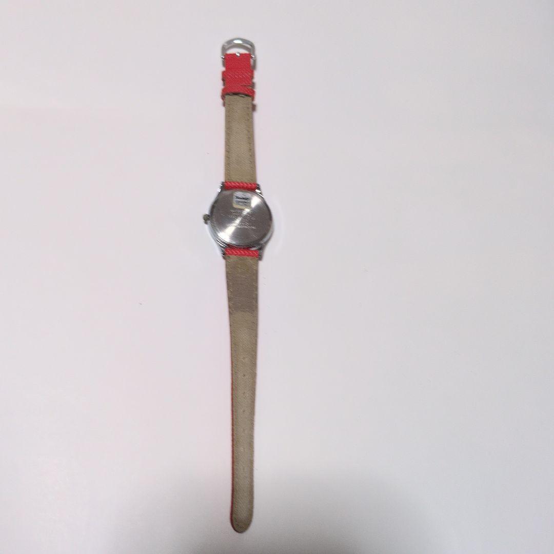 ハローキティ アナログ手巻き時計 赤 - メルカリ