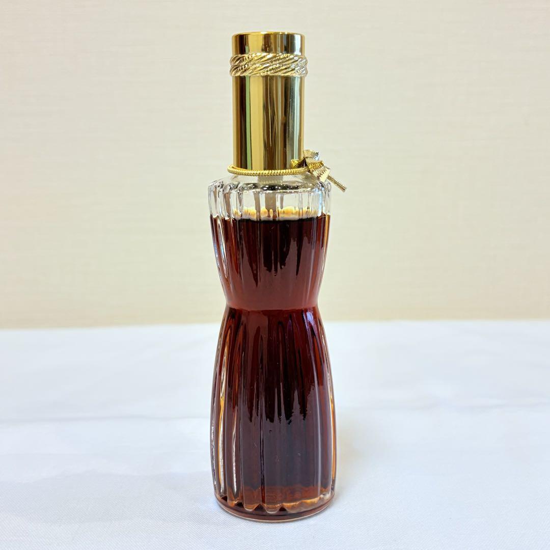 エスティローダー　ユースデュー　オーデパルファム　香水　67ml