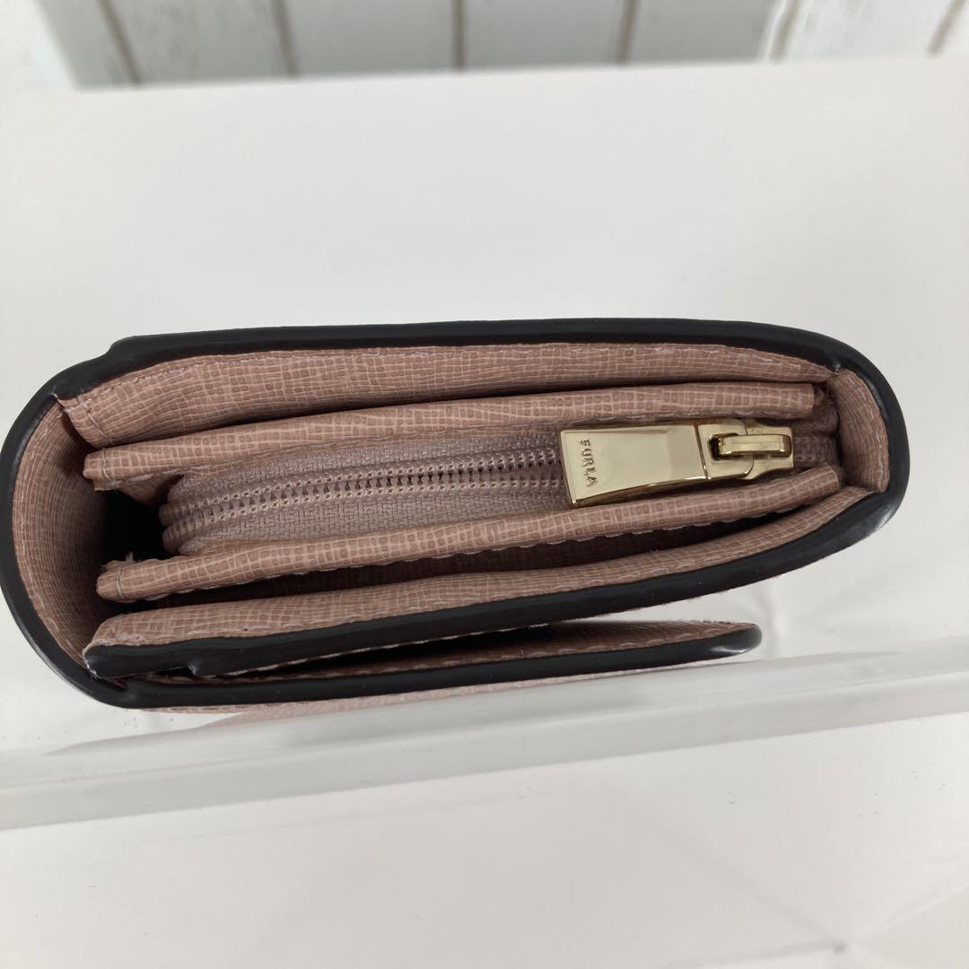 美品⭐️フルラ　FURLA 長財布　ピンク　ベージュ　型押し　本革