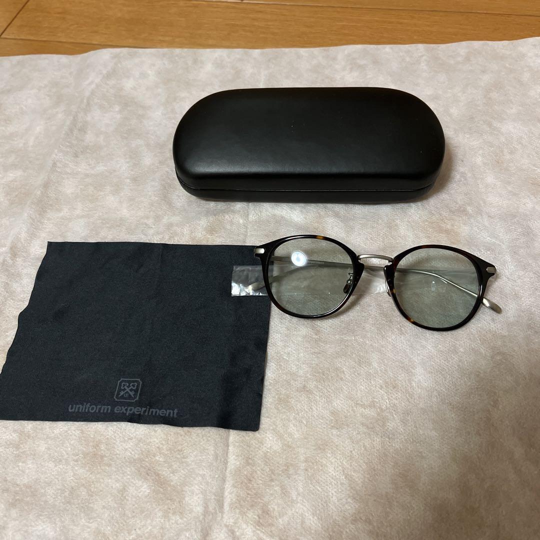 金子眼鏡 × ユニフォームエクスペリメント サングラス 画像1
