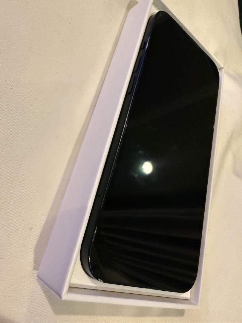 Apple iPhone 13 512GBミッドナイト