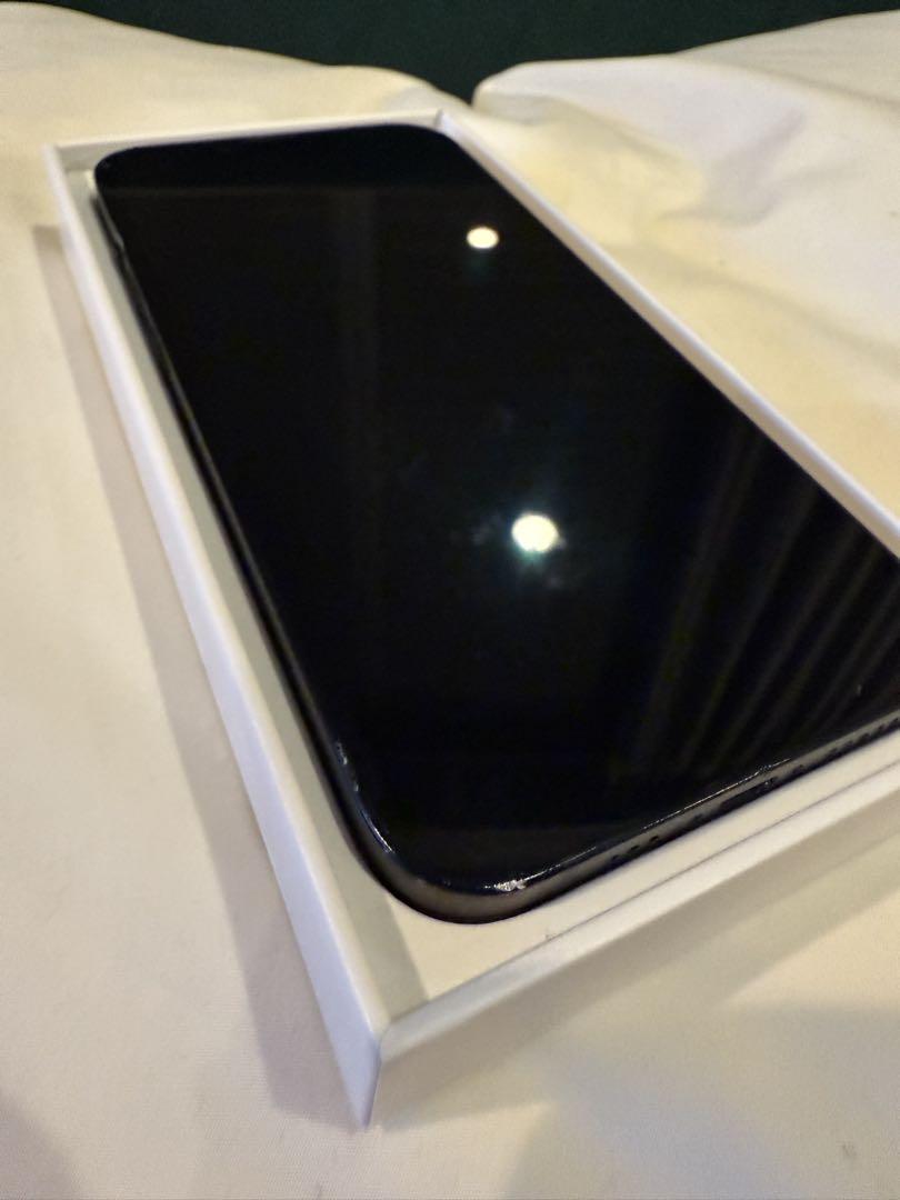 Apple iPhone 13 512GBミッドナイト