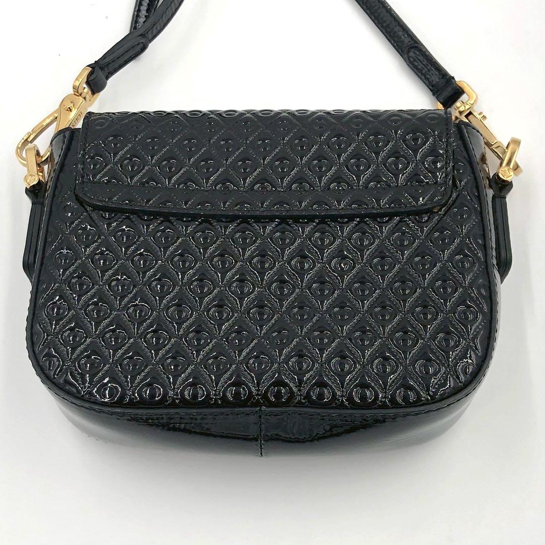 美品◎金具◎ TOD'S トッズ ショルダーバッグ パテントレザー