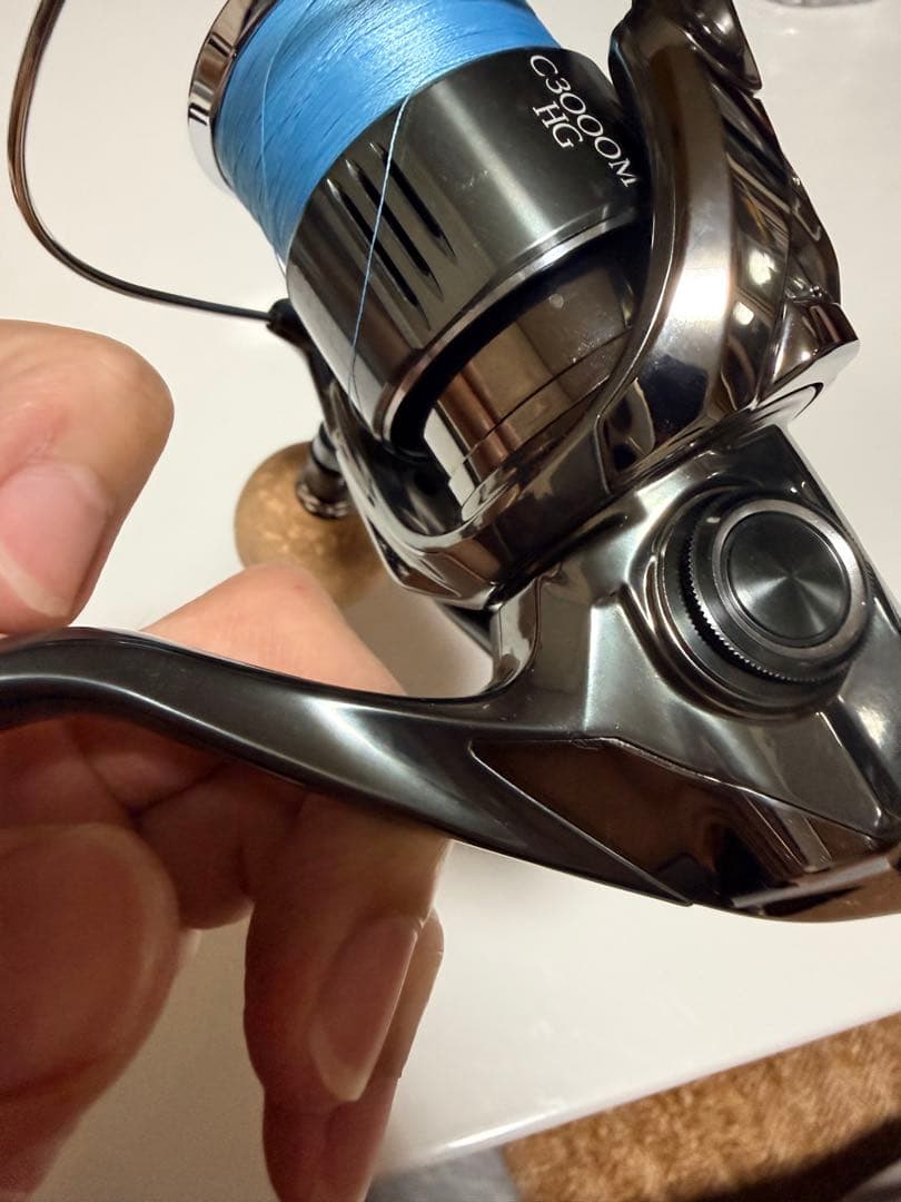 22ステラ C3000MHG スピニングリール目立った傷や汚れなし