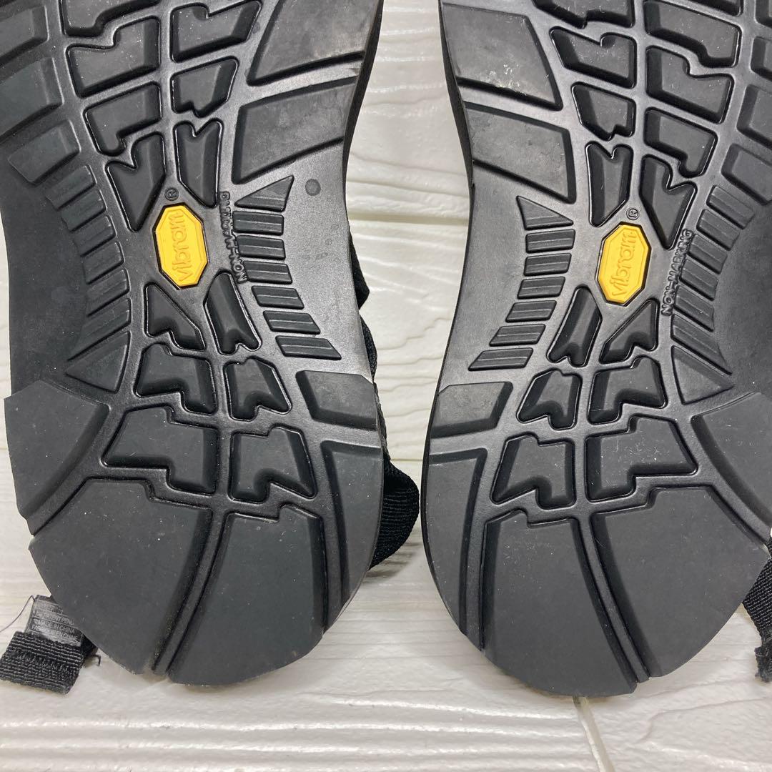 【美品】　chaco チャコ　Z2 クラッシック　サンダル　25㎝　黒　ビブラム