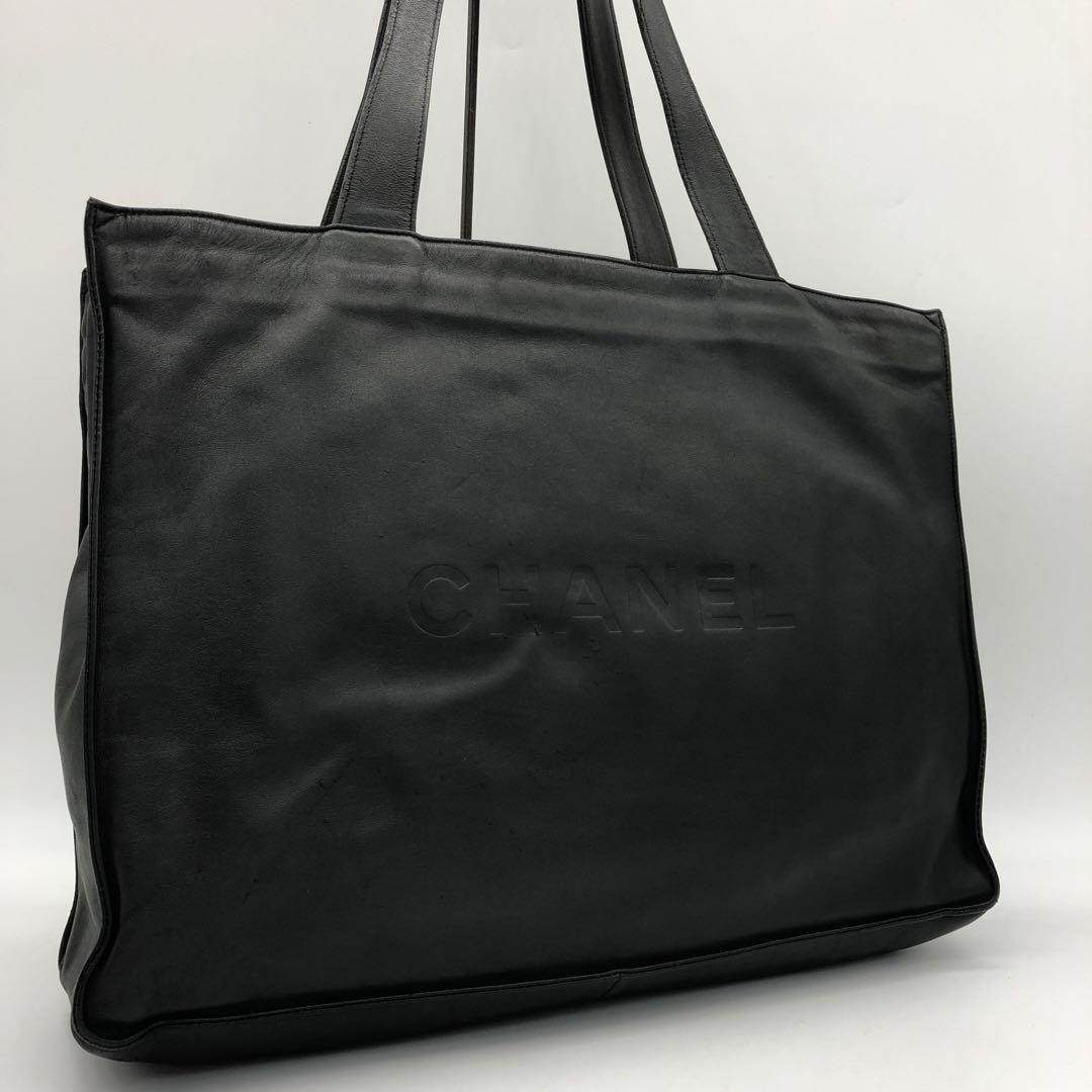 CHANEL   大容量　トートバッグ　ラムレザー　ココマーク　ロゴ　シール