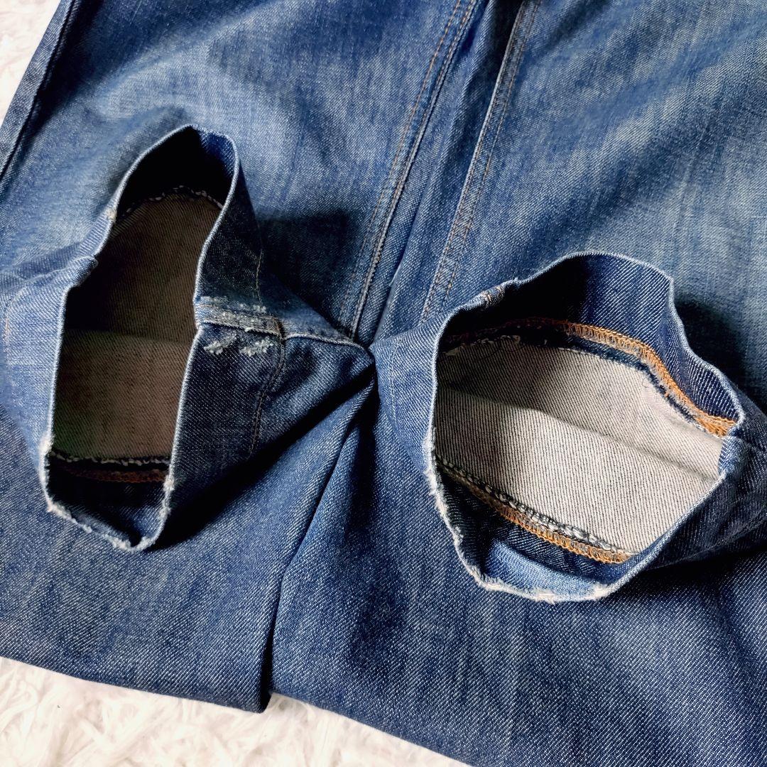 [美品]D&G　デニム　ジーパン　ダメージ加工　金属ロゴ　ロゴボタン　48