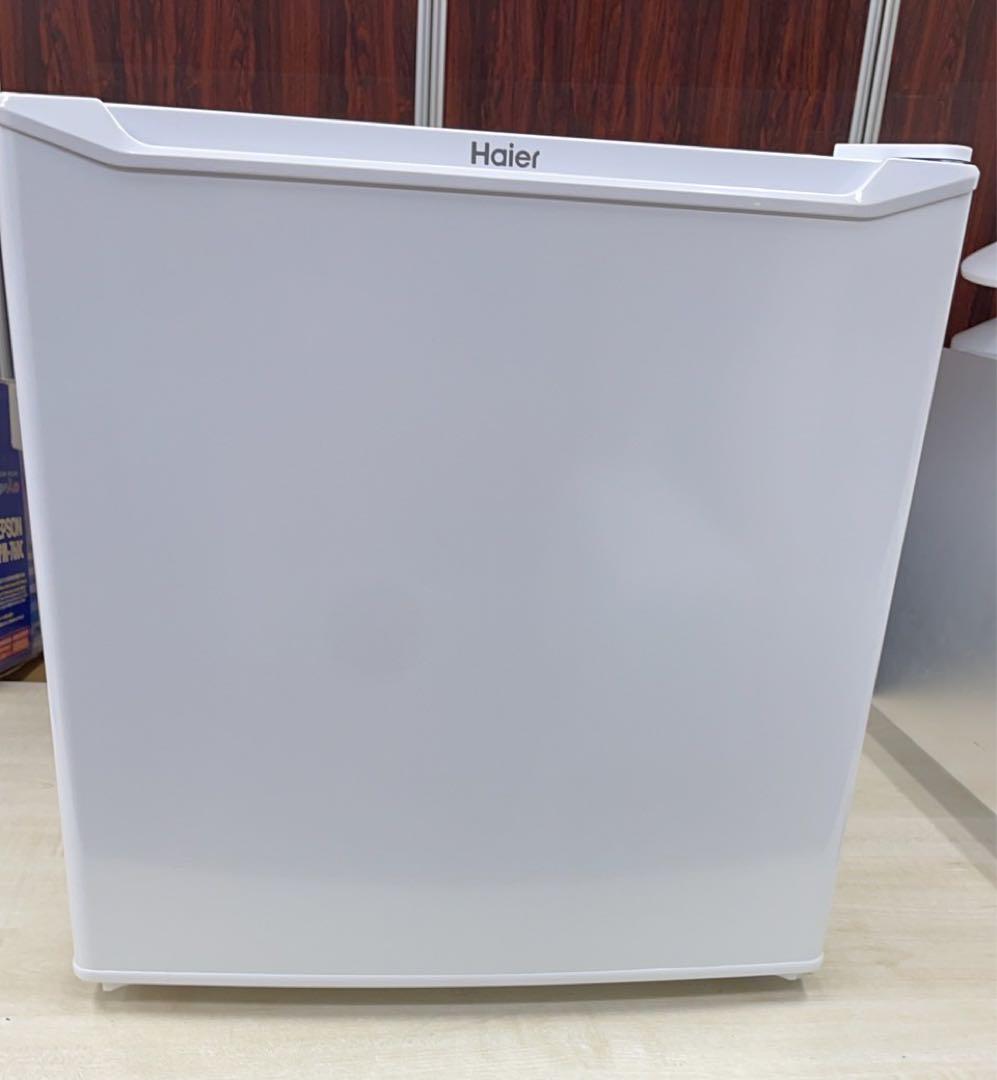 ★中古美品ハイアール 冷蔵庫 1ドア直冷式冷蔵庫 40L JR-N40J-W Amazon.co.jp: JR-N40J-W(ホワイト) 1ドア直冷式冷蔵庫 40L
