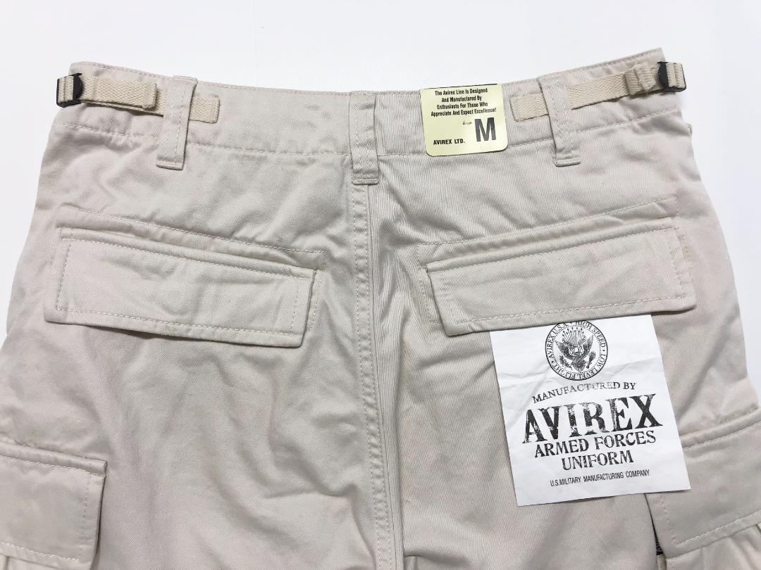 ○★新品未使用　アヴィレックス　ファティーグ　カーゴショートパンツ　M　白