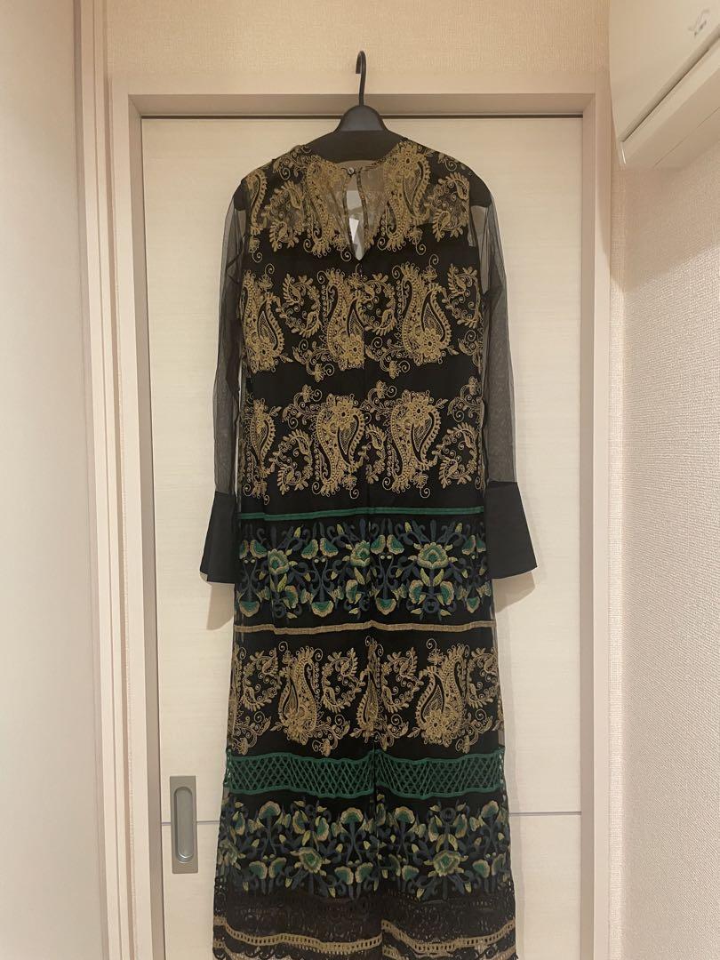 【新品】PAISLEY EMBROIDERY DRESS ブラック