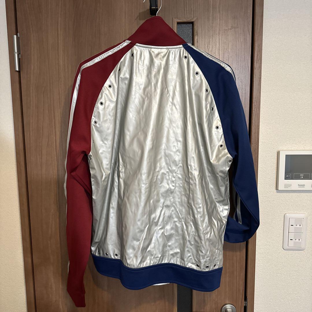 めちゃくちゃレア 可愛いadidas ジャージ Lサイズ シルバー/赤/青