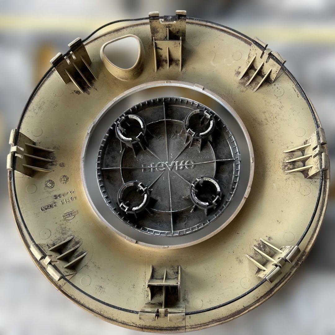 日産フィガロ 純正ホイールカバー-ホイールキャップ4本分 品 BRIGHTFACE_UK