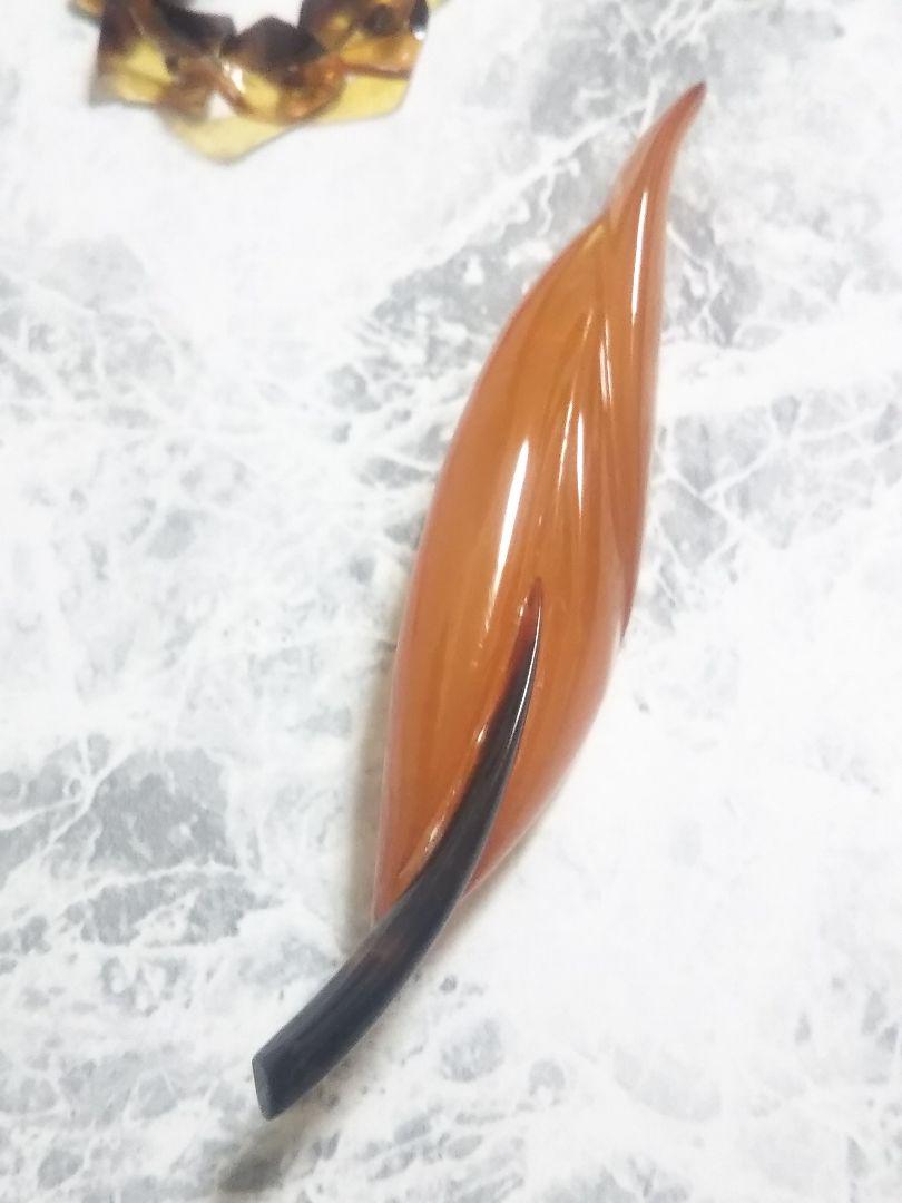 琥珀と鼈甲のブローチ ヴィンテージ