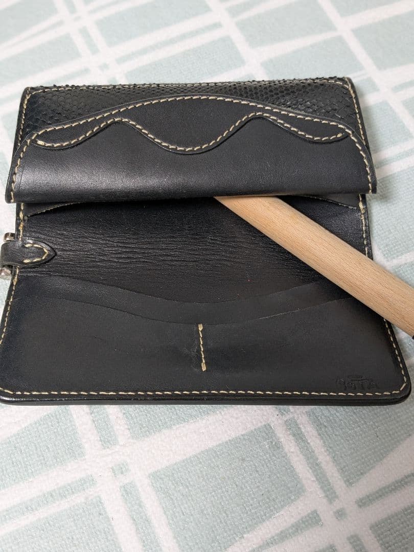 パイソン　ヘビ革　本革長財布ライダースウォレット　バイカーズウォレット　極美品