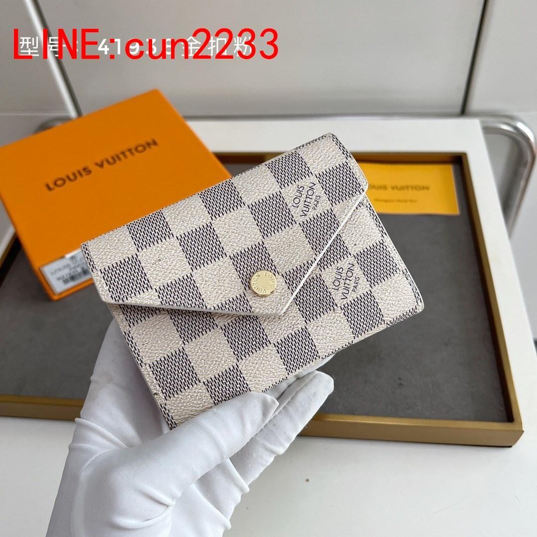 専用 louis vuitton ルイヴィトンe4