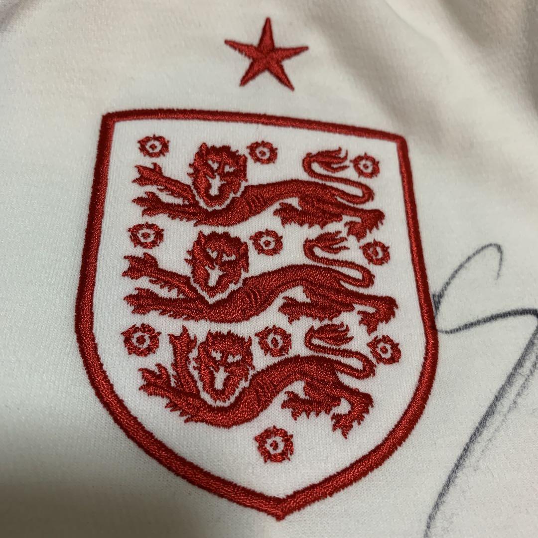 サッカー　イングランド代表　サインユニフォーム