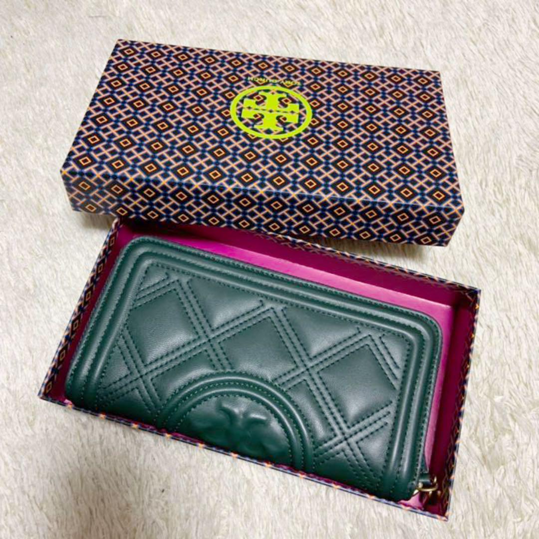 50%割引ブルー系今年人気のブランド品や ✨ほぼ未使用・箱付き