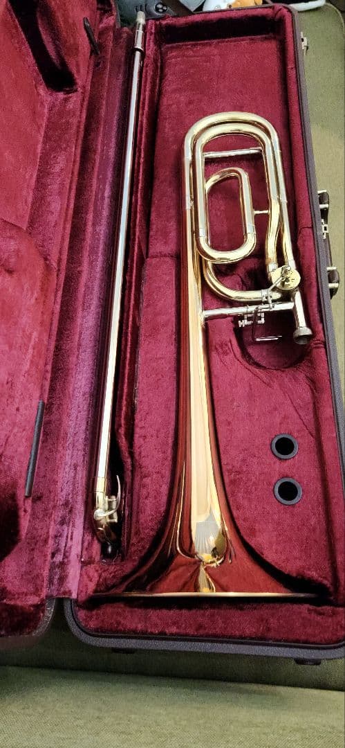 ベッソン　ソベリン　BE944　テナーバストロンボーン ハードケース付
