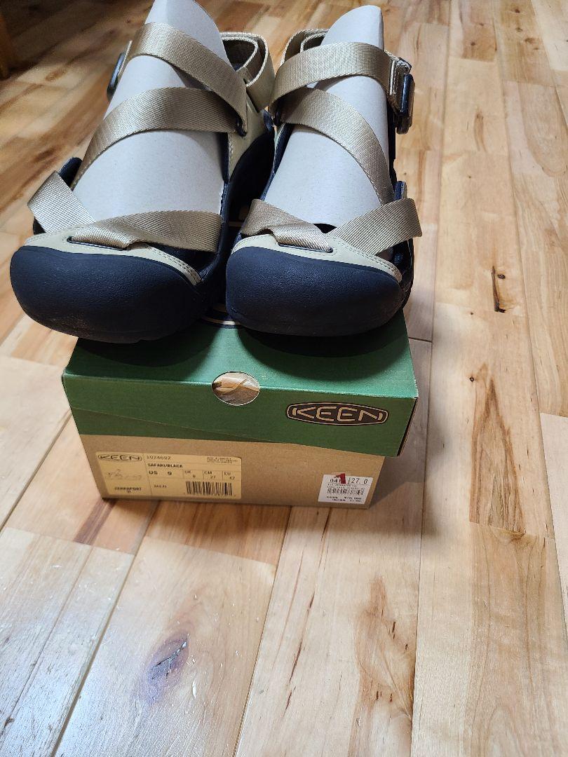 の*ぐ様 27.0cm　キーン KEEN ゼラポート2 サファリ/ブラック 10