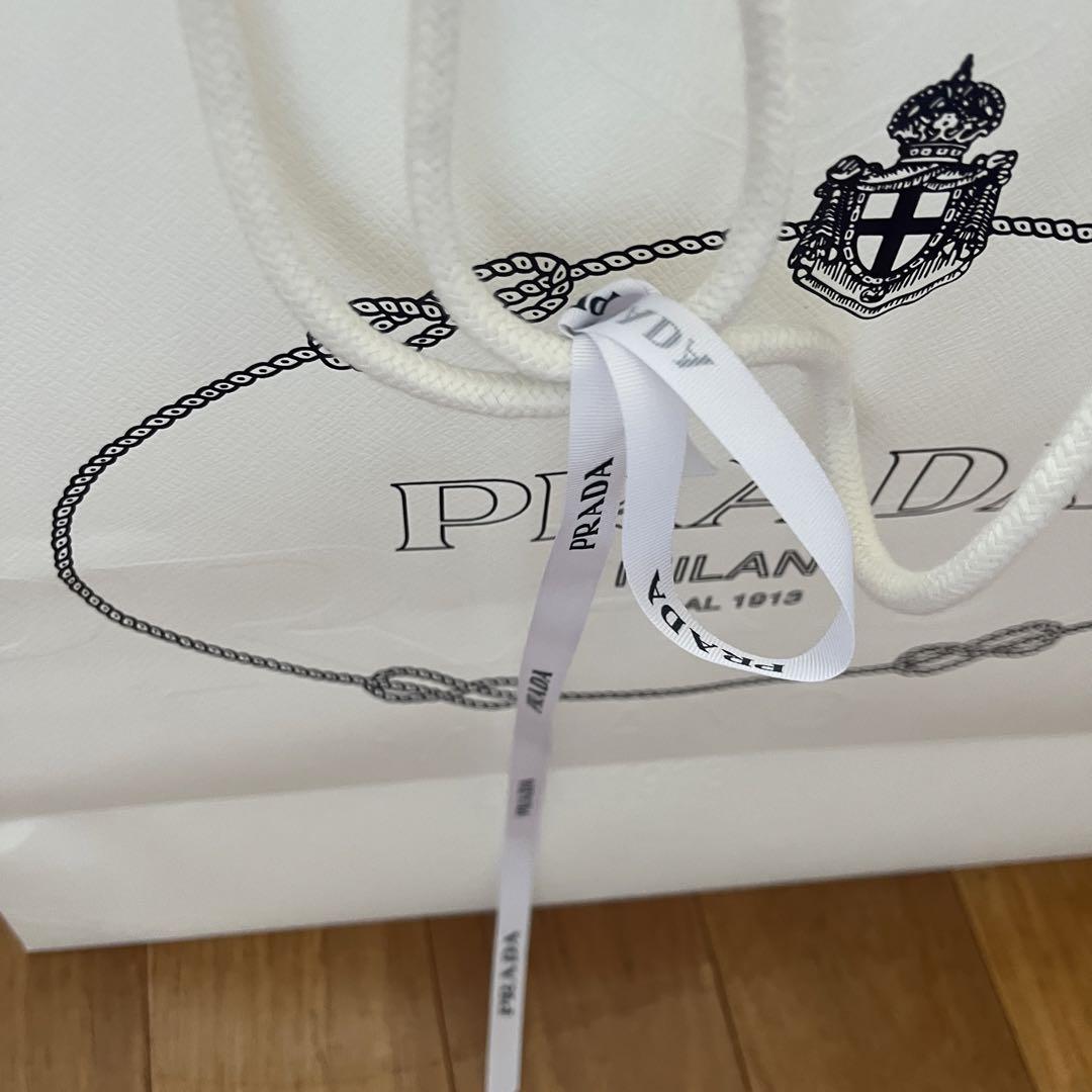 PRADA ショッパー2個セット リボン付き