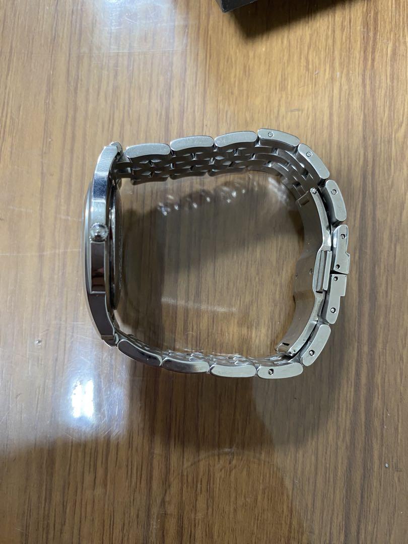 GUCCI腕時計　クォーツ