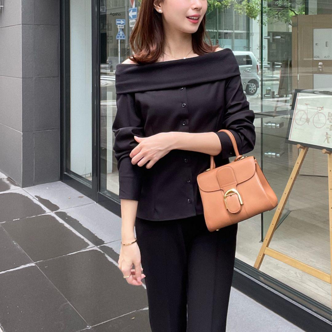 【美品】eneu docking offshoulder shirt