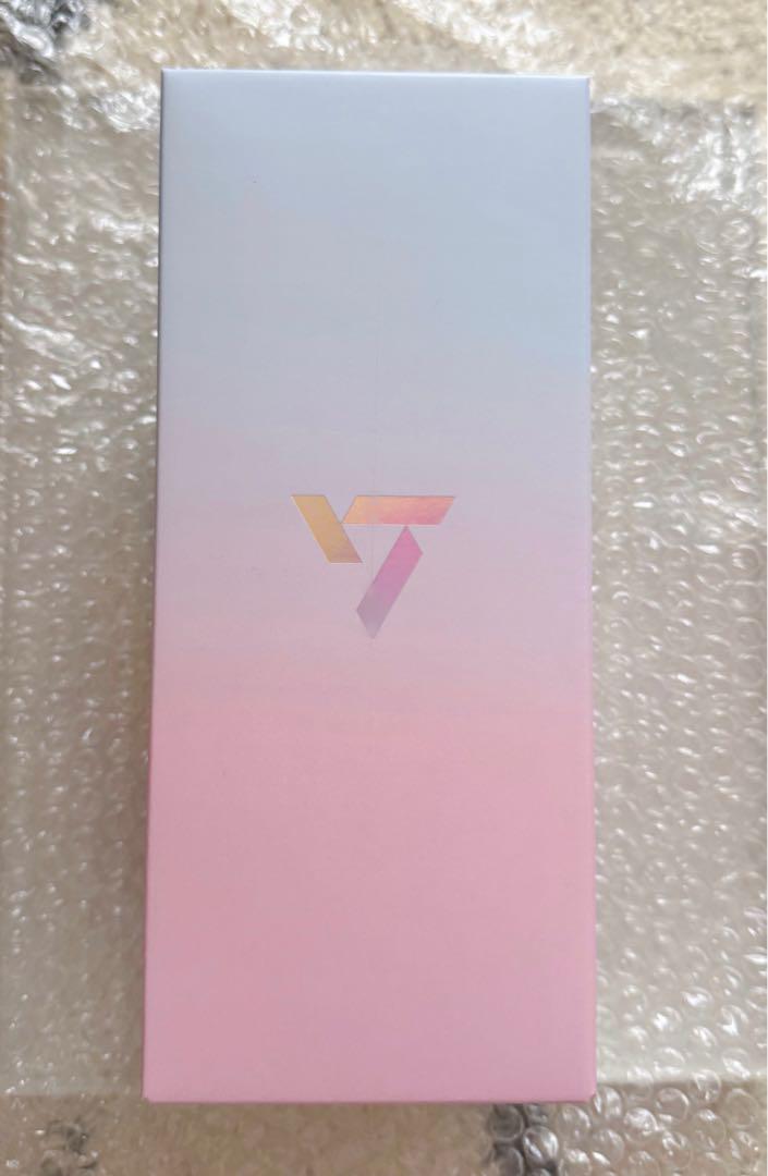 【新品未使用】 SEVENTEEN 10周年 ペンライト