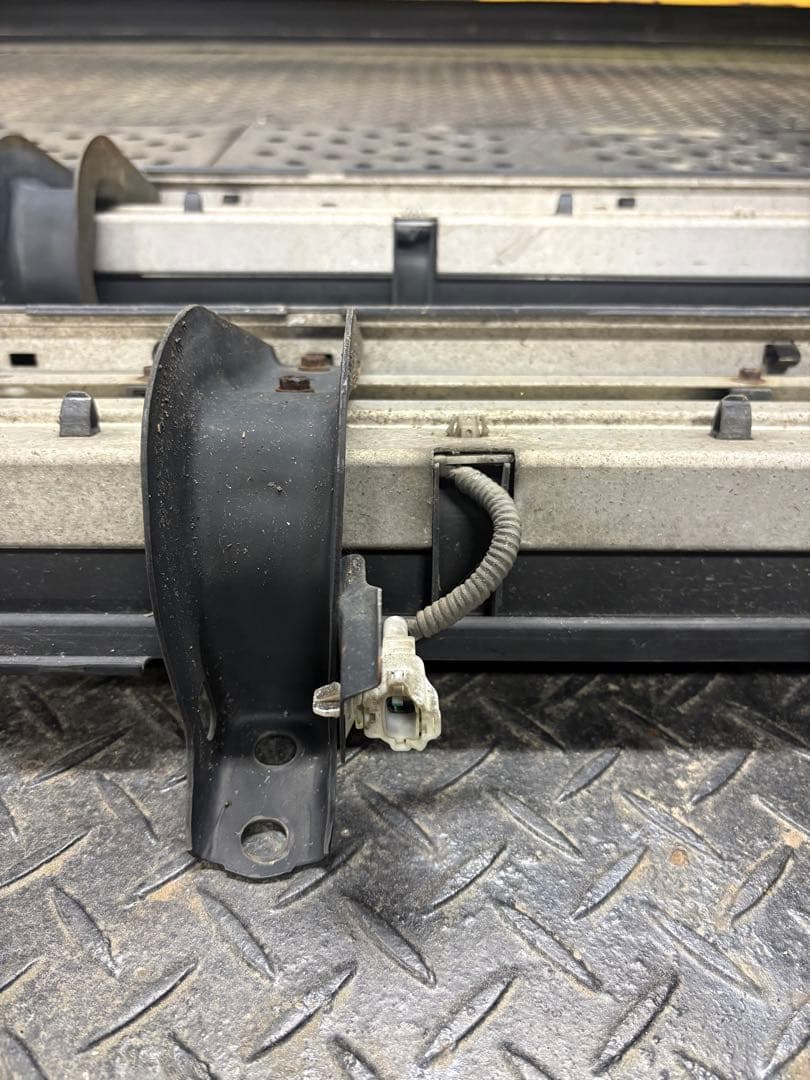 サイドステップTOYOTA