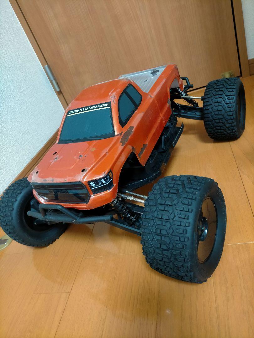 hpi 　トロフィートラギー　trophy truggy flux　1/8