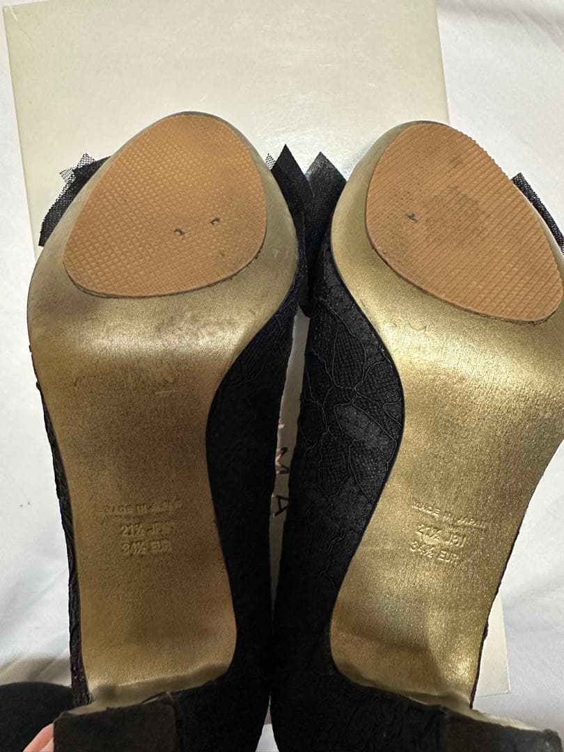 【美品】アンテプリマブラックレースパンプス21.5