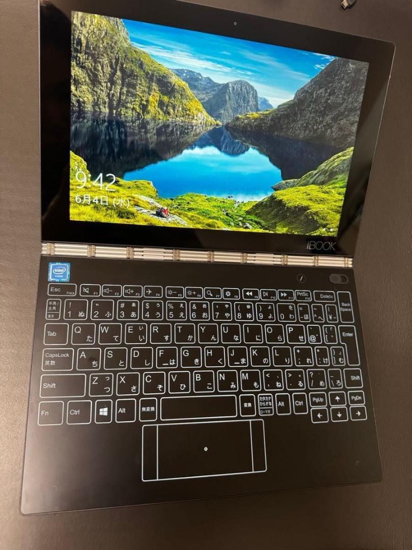 レノボLenovo YOGA BOOK with Windows 10.1インチ