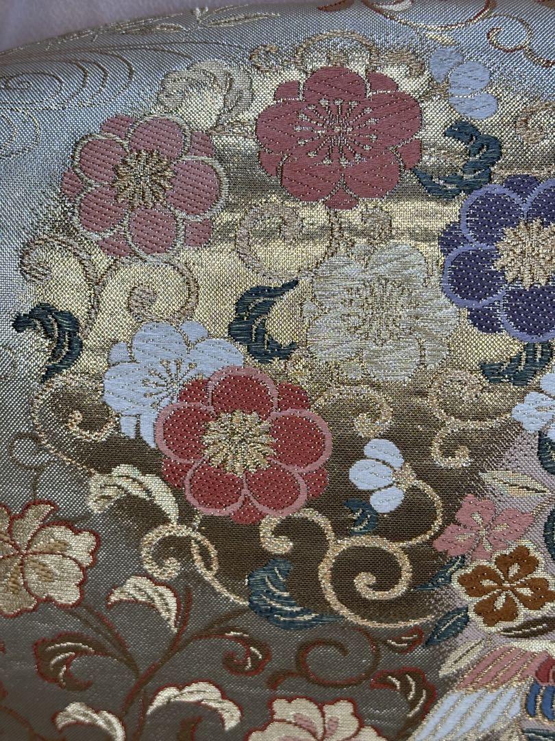 正絹　総刺繍　上品な色無地⭐️❣️