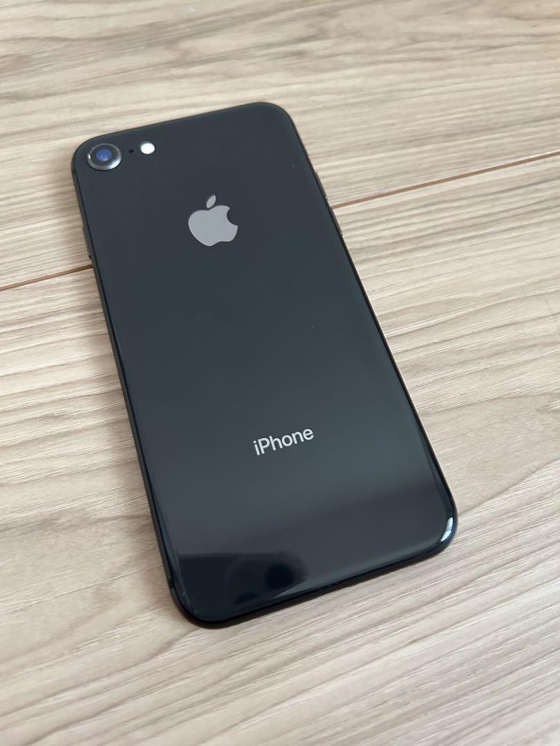 Apple iPhone 8 64GB ブラック SIMロックあり Apple iPhone 8 スペースグレー simロック解除済 64GB - メルカリ