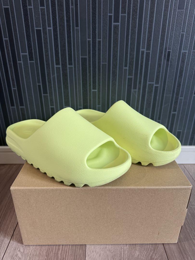下衆りん専用adidas YEEZY Slide \"Glow Green\"