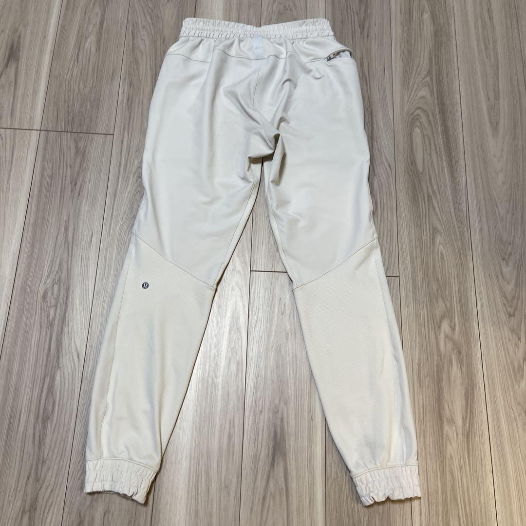 Lululemon License to Train ジョガーパンツ