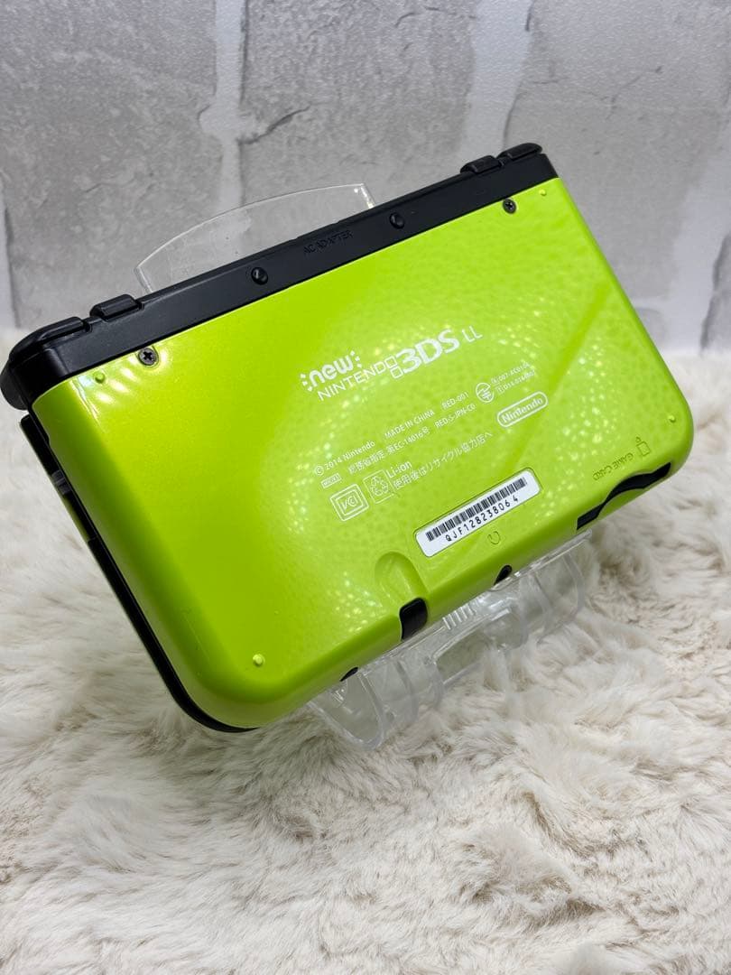 ✨動作良好・付属品完品✨New3DSLL ライム×ブラック