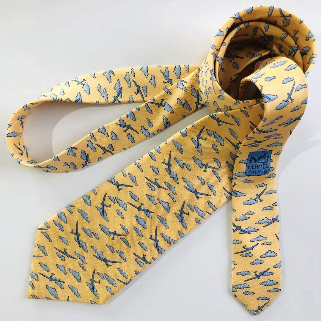 HERMES ネクタイ モチーフ柄 イエロー