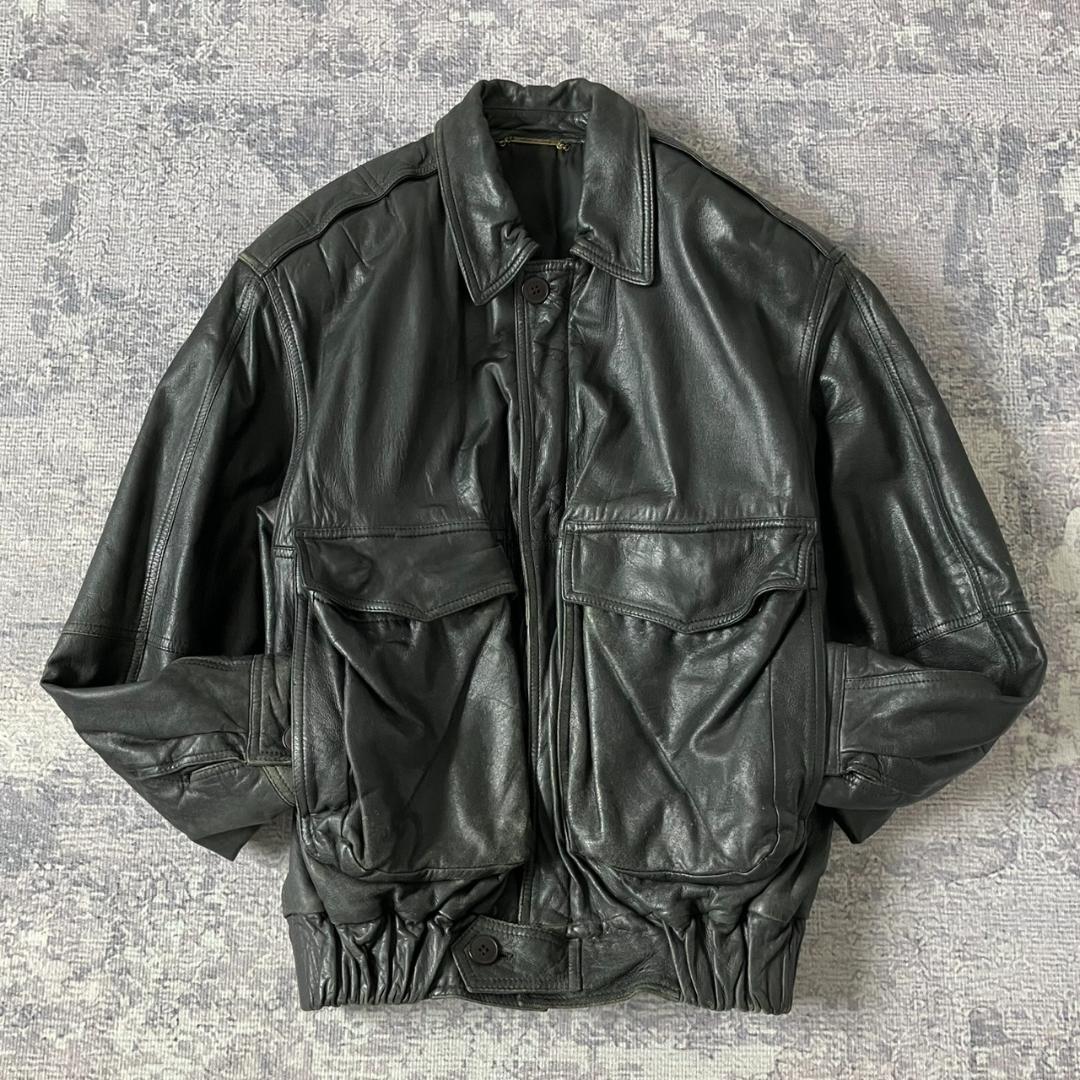 イタリア製 A-2 フライトジャケット ラムレザー 短丈 ririジップ 黒M・VINTAGE