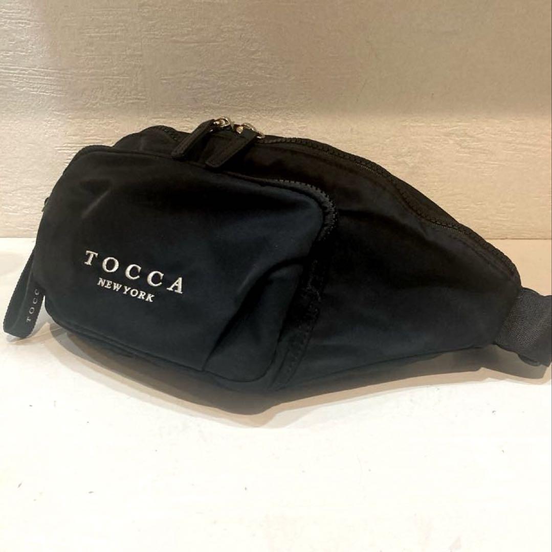 【美品】TOCCA METRO BODYBAG ボディバッグ　黒