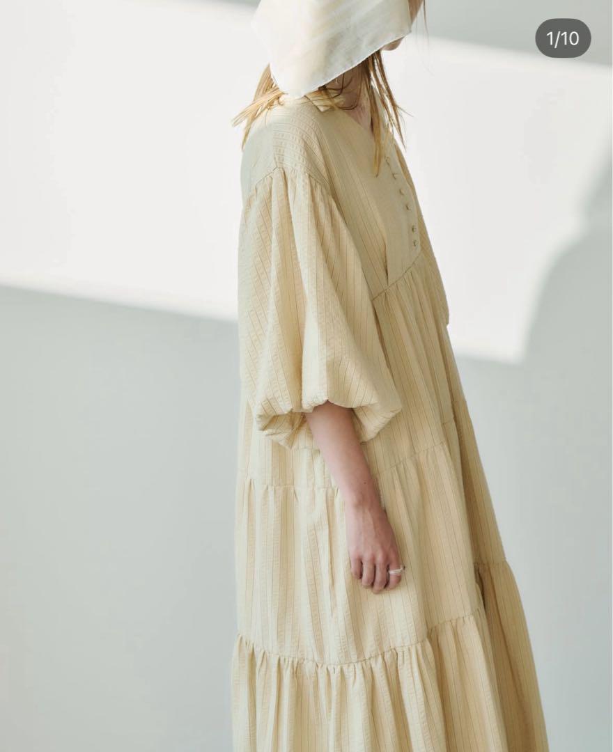 ollun stripe tiered one piece CreamSサイズ