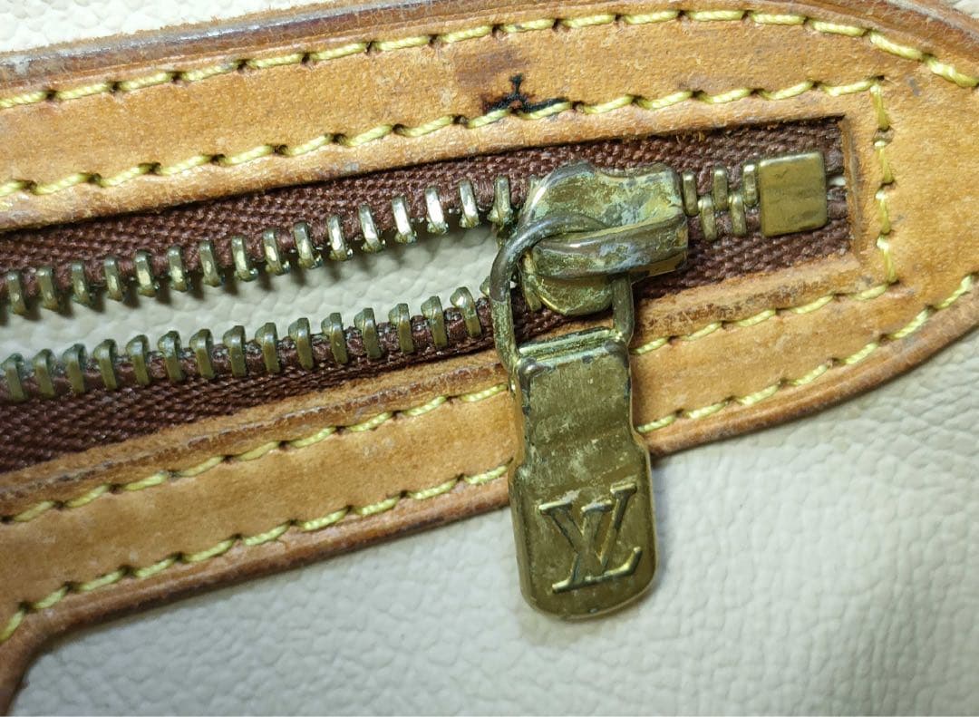 LOUIS VUITTONルイヴィトン モノグラム PMトートバッグM42238