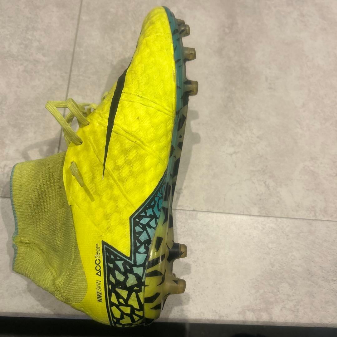 Nike ハイパーヴェノム ファントム FG Nike ハイパーヴェノム ファントム FG